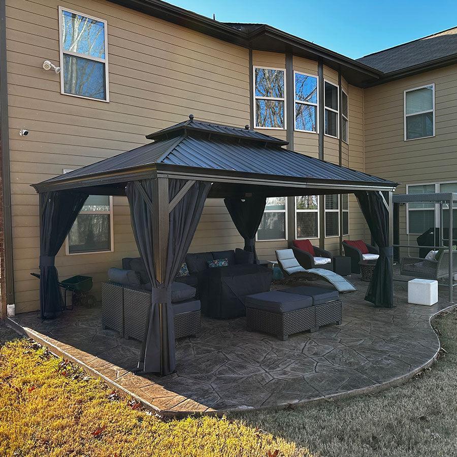 PURPLE LEAF – Pavillon extérieur à toit rigide pour terrasse, structure en aluminium bronze avec rideau bleu marine