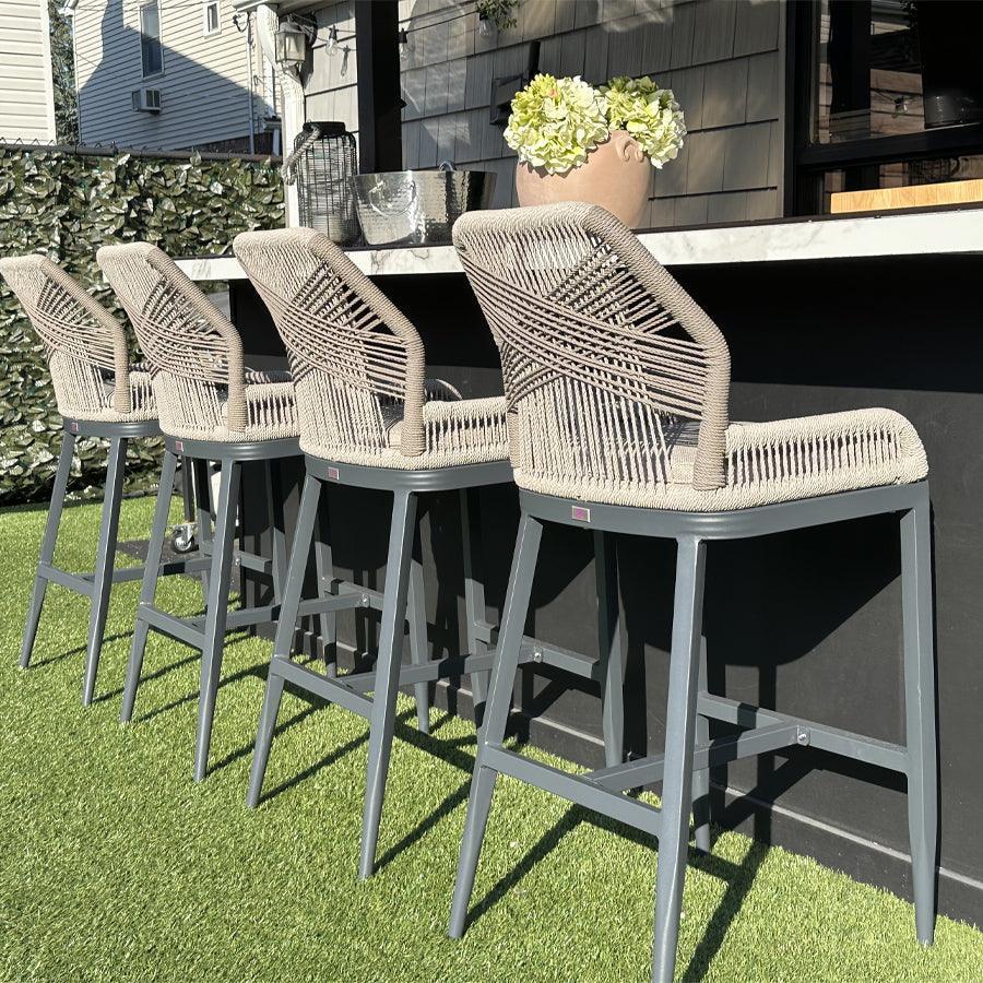 PURPLE LEAF – Lot de 4 tabourets de bar extérieurs en aluminium avec dossier, rotin tressé moderne style bohème pour jardin et piscine