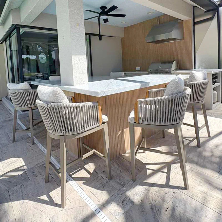 PURPLE LEAF Hailar – Tabouret de bar extérieur moderne en rotin avec dossier et coussin pour balcon, intérieur, extérieur ou îlot de cuisine