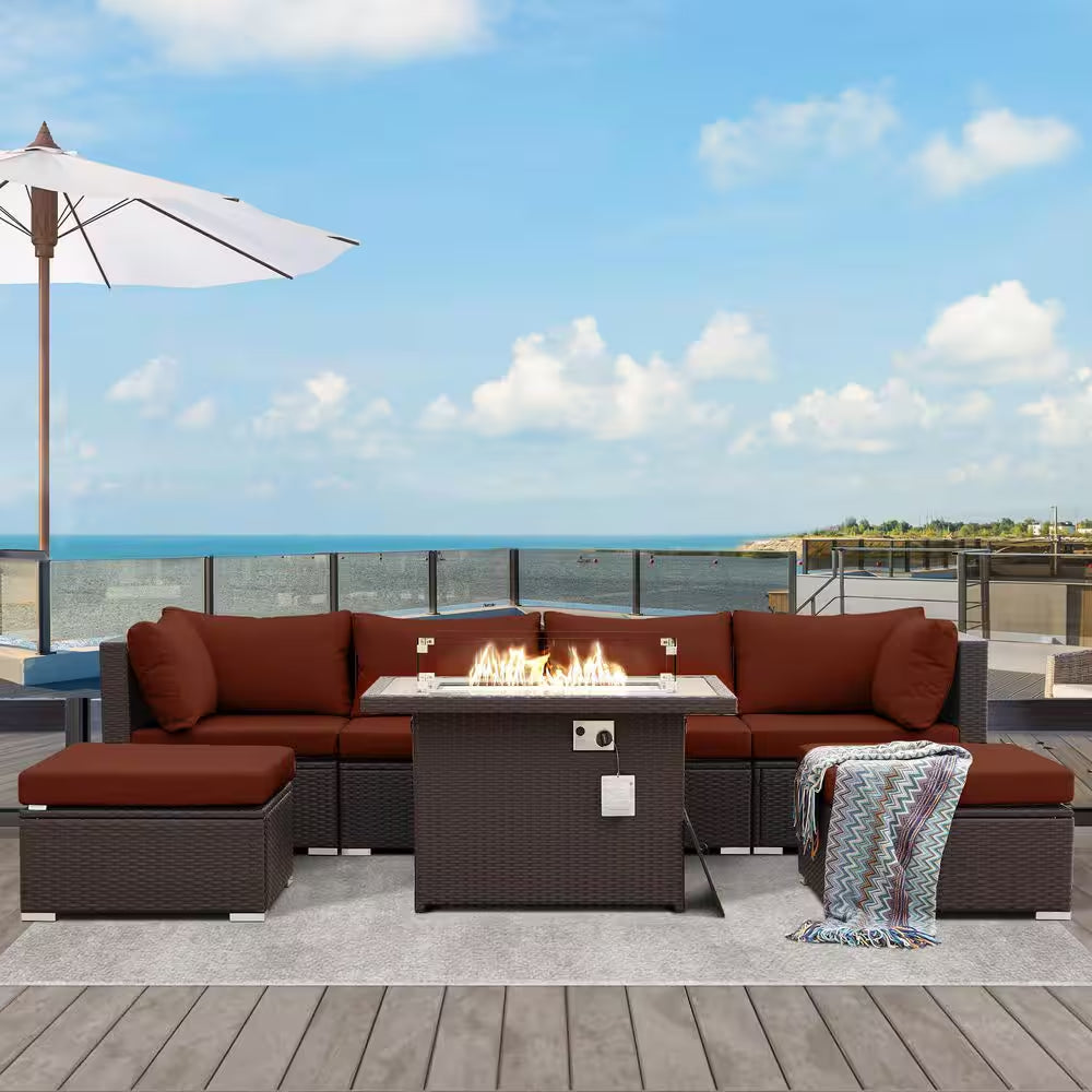 Ensemble canapé d’angle profond de terrasse 7 pièces en résine tressée Espresso avec brasero, repose-pieds et coussins Ruby Red