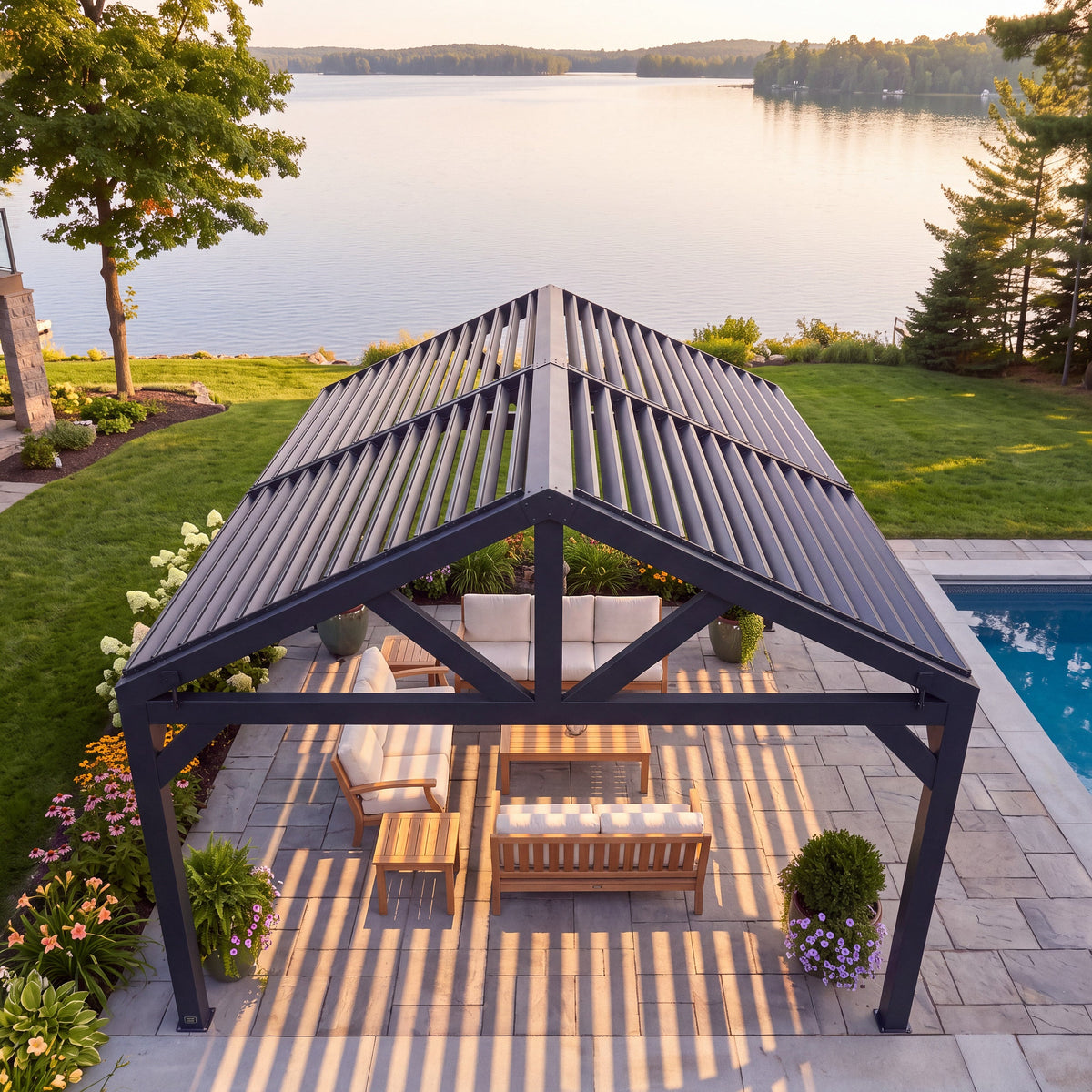 Ridgeline 16x14 – Pergola en acier à lames orientables