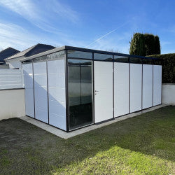 Abri de jardin modulaire isolé 6x3m profils noirs - plancher inclus - Everbox - mon-abri-de-jardin.com