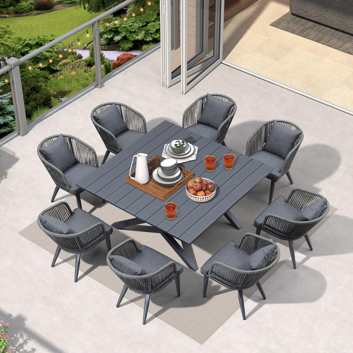 PURPLE LEAF – Ensemble repas de terrasse avec table à structure en aluminium et chaises en résine tressée à la main, gris