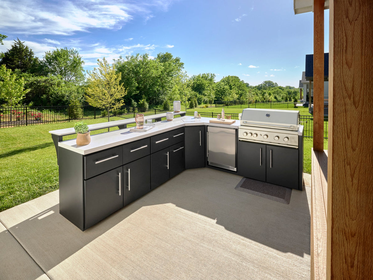 Emory | Îlot de cuisine extérieure d’angle avec places de bar et barbecue encastrable – droite