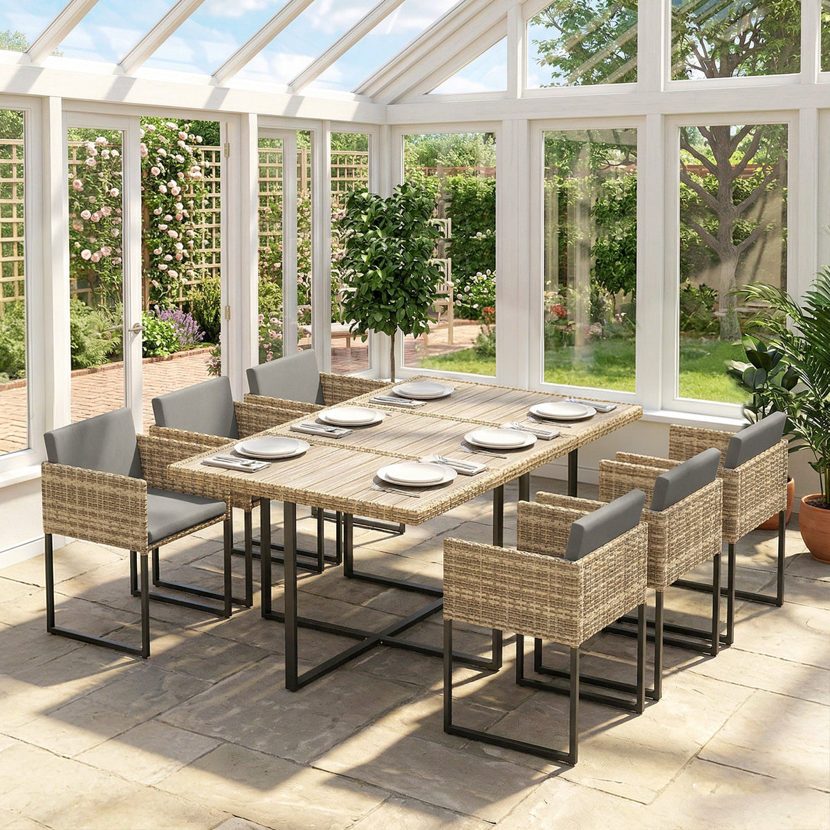 Ensemble repas en rotin 7 pièces marron clair avec table WPC, 6 chaises et 12 coussins