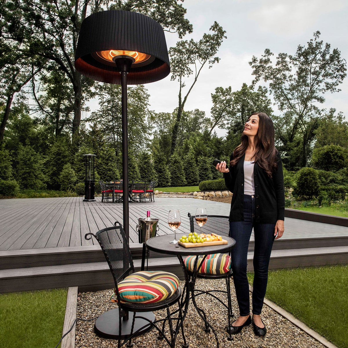 Paragon Outdoor GLOW – Lampe chauffante infrarouge autoportante noire – OH-E815B