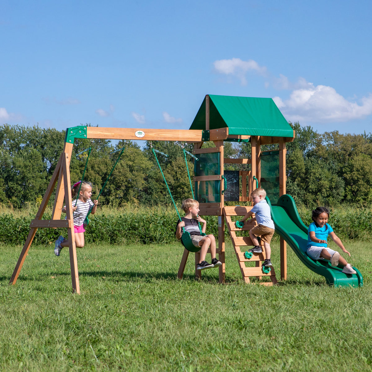 Buckley Hill – Portique de jeux