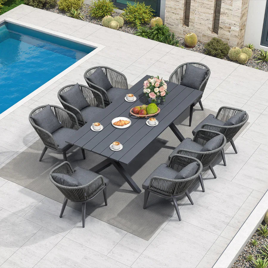 PURPLE LEAF – Ensemble repas de terrasse avec table à structure en aluminium et chaises en résine tressée à la main, gris