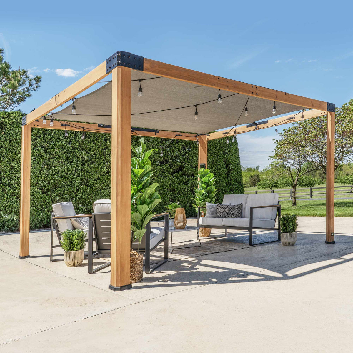 Brendan 12x10 – Pergola avec voile d’ombrage