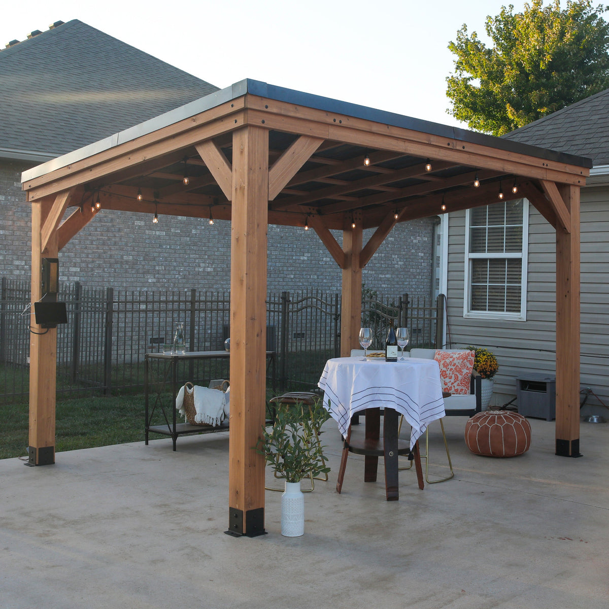 Arcadia 12x9.5 – Pavillon
