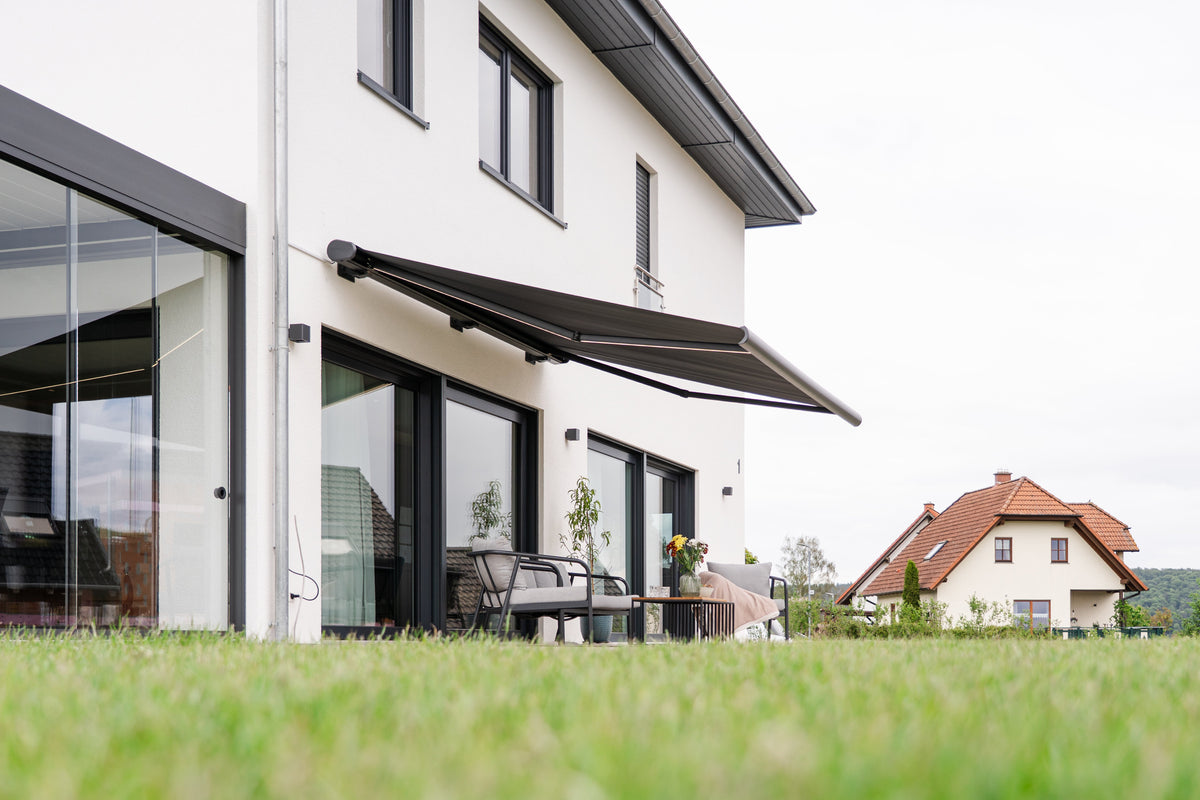 PERGOLUX – Store banne