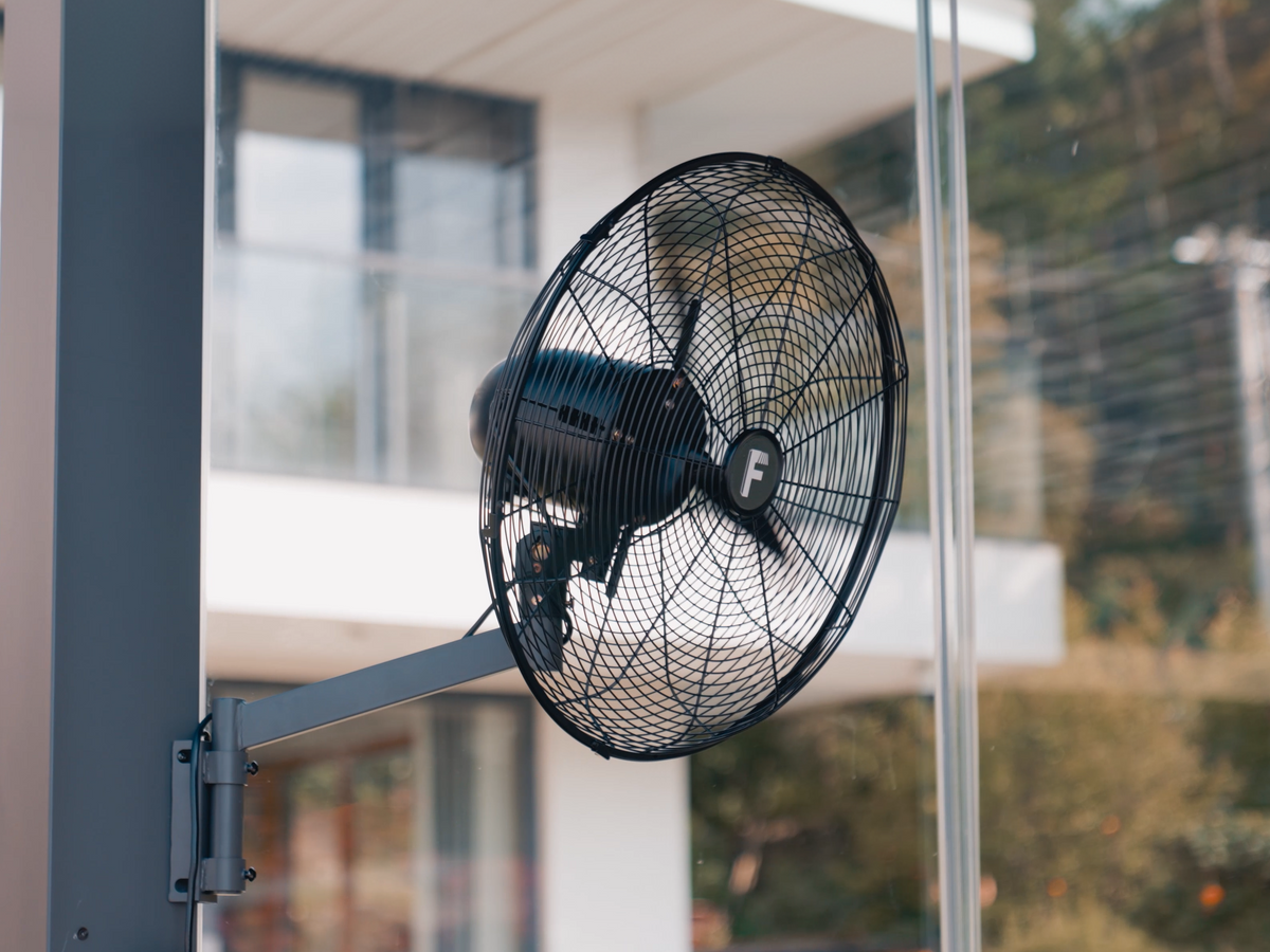 Ventilateur de poteau pour pergola