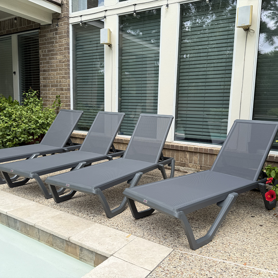 PURPLE LEAF – Chaise longue extérieure à 5 positions avec structure en aluminium et assise en Textilene, légère et durable pour terrasse et piscine