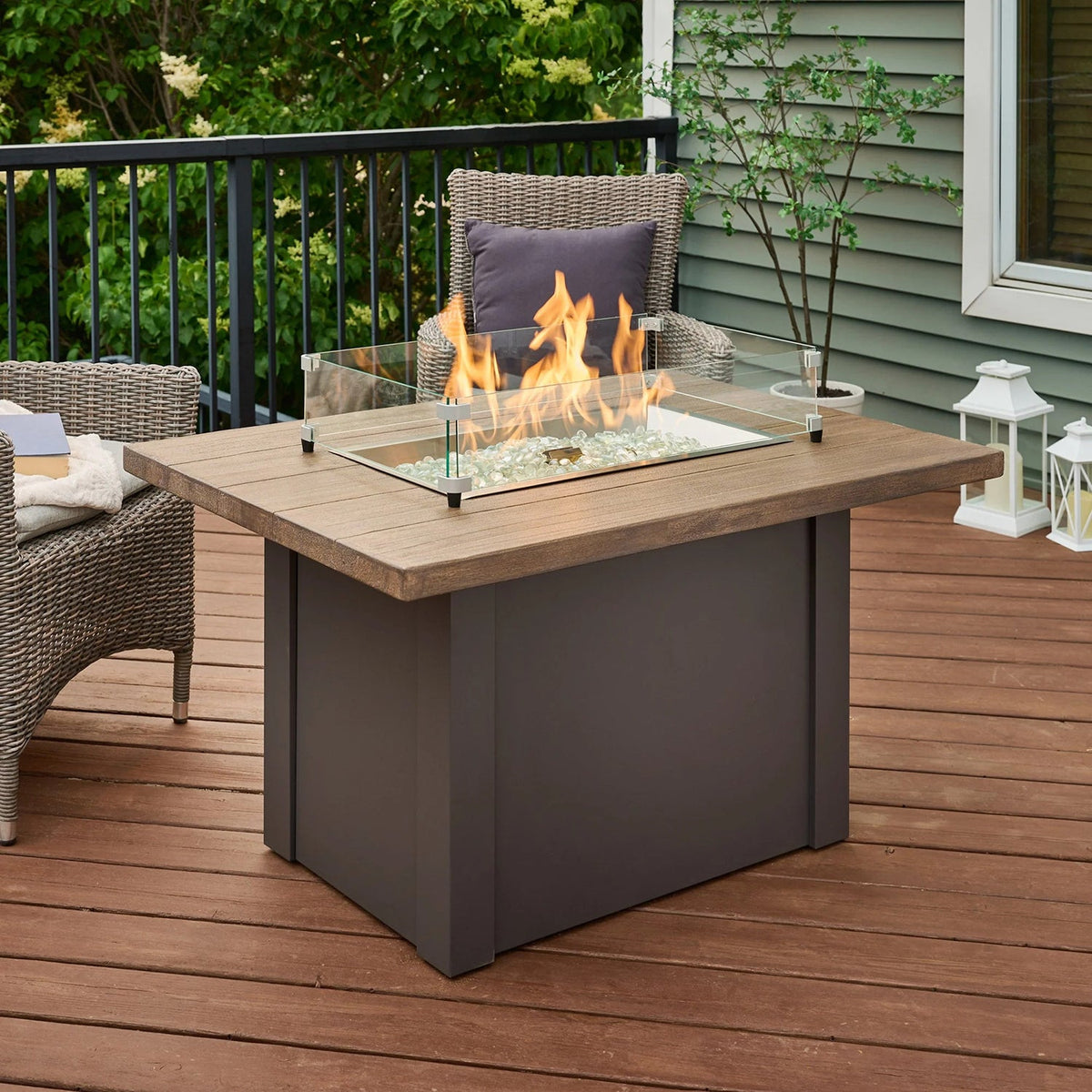 Havenwood – Table brasero rectangulaire à gaz avec plateau Driftwood, base Luverne Black et pare-feu en verre – HWADB-1224-K/GG-1224