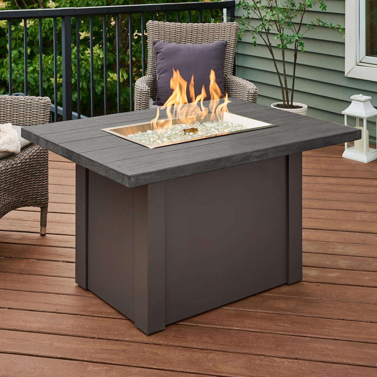 Havenwood – Table brasero rectangulaire à gaz avec plateau Stone Grey, base Grey Steel et pare-feu en verre – HVGG-1224-K/GG-1224