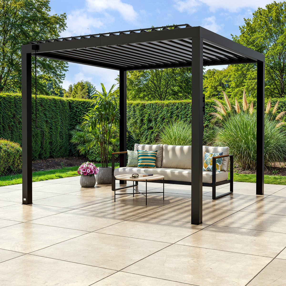 Sarasota 10x10 – Pergola en acier à lames orientables