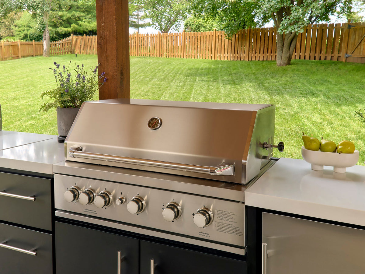 Emory | Îlot de cuisine extérieure 12-Foot avec barbecue encastrable et four à pizza